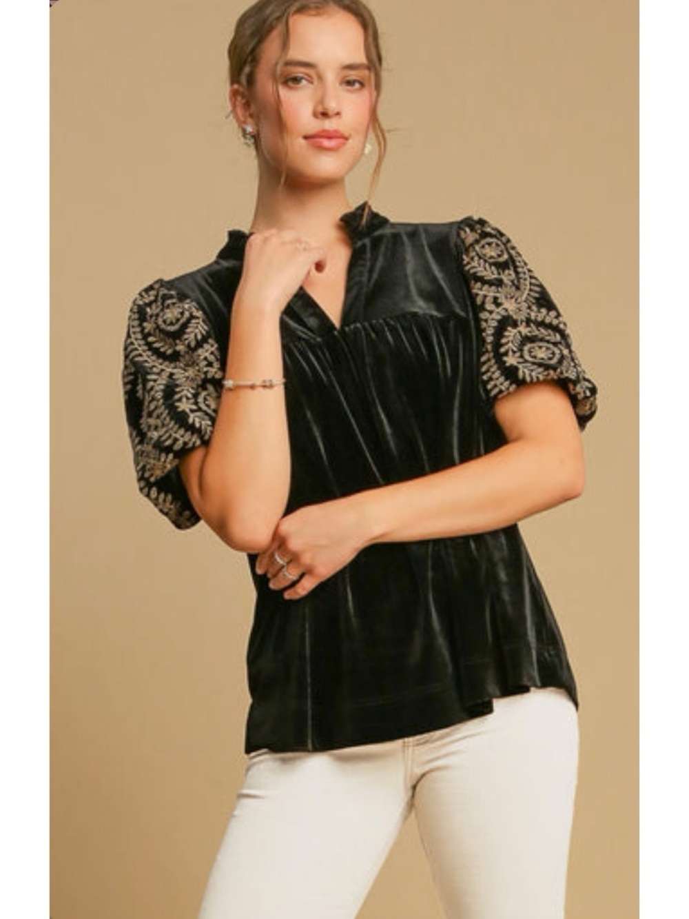 Umgee Black Velvet Embroidered Sleeve Blouse Top, S